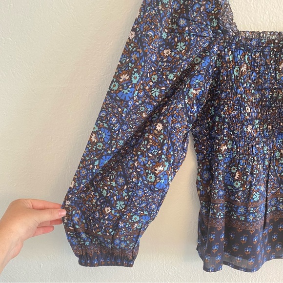 Vineyard Vines Smocked Blue Puff Sleeve Blouse‎ - Picture 3 of 7